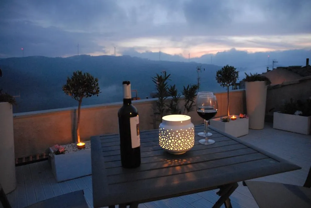 Ferienhaus Luna - Aragon Home Holiday Montalbano Elicona Italien
